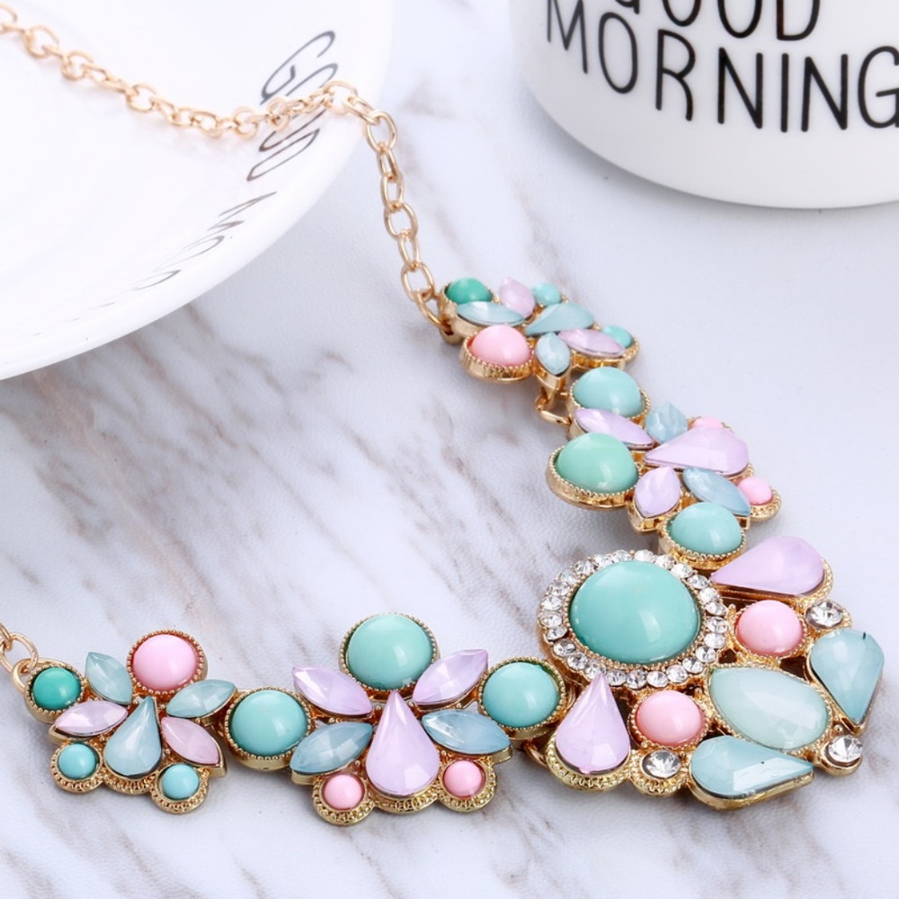 N46 | Pink Blue Beads Geometric Mosaic Necklace - Picture 5 of 7